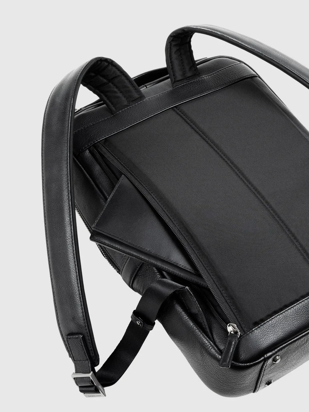 Ame Waterproof Backpack