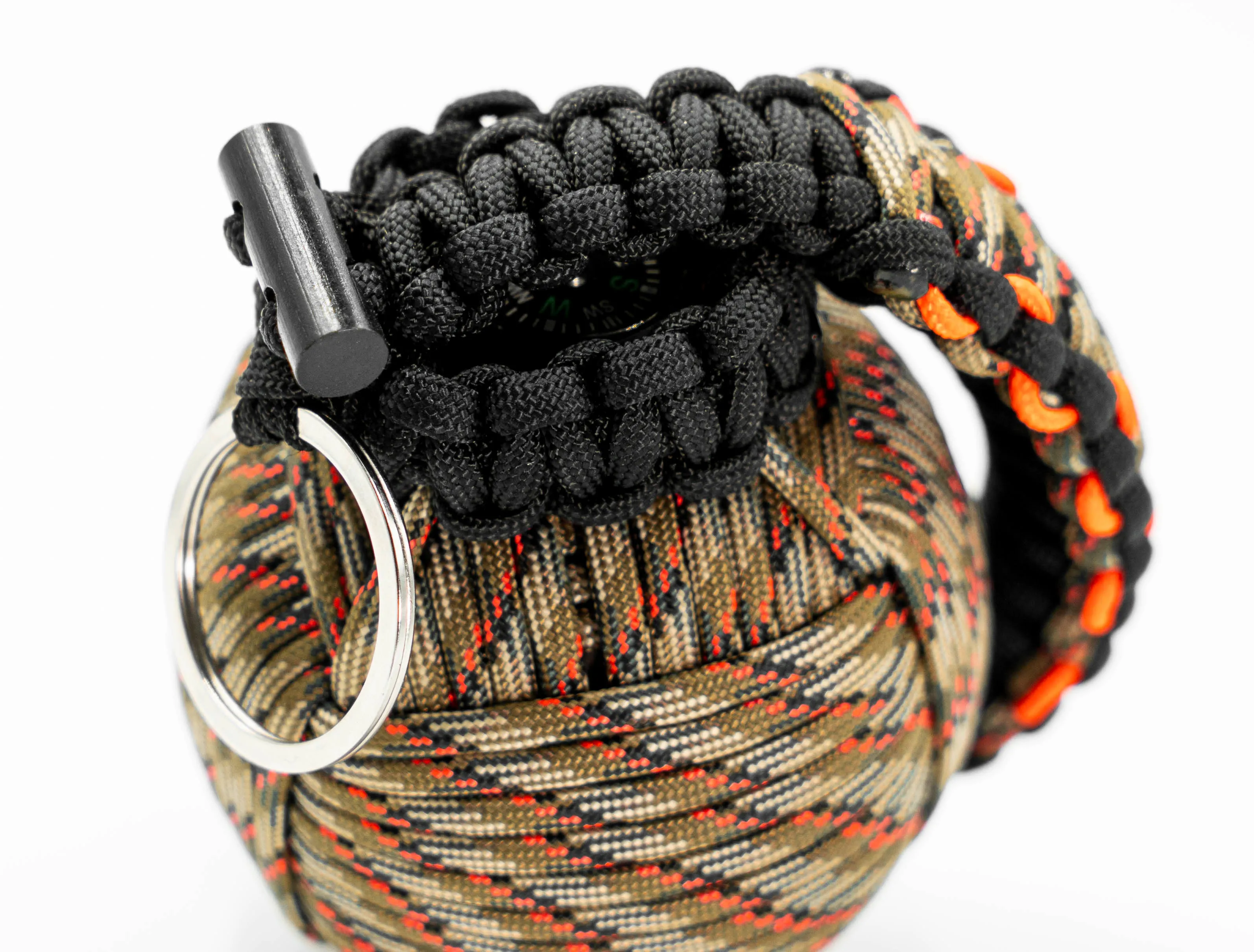 Bug Out Frag Pro Paracord Survival Kit (Tree Stand Camo)