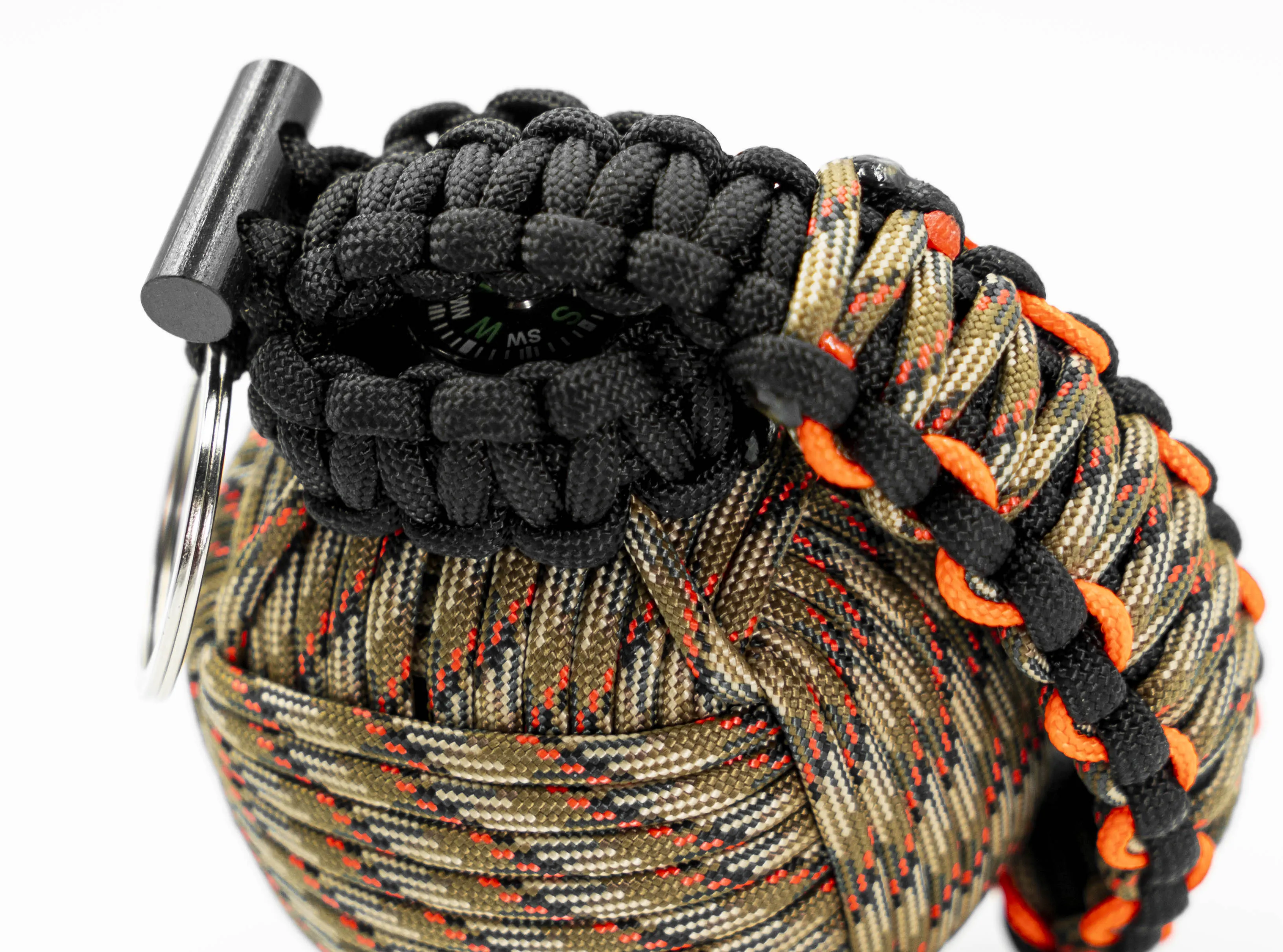 Bug Out Frag Pro Paracord Survival Kit (Tree Stand Camo)