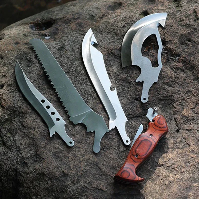 CAMPING FOLDING SURVIVAL KIT