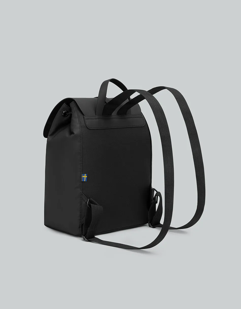 Däsh Bucket Backpack - Black