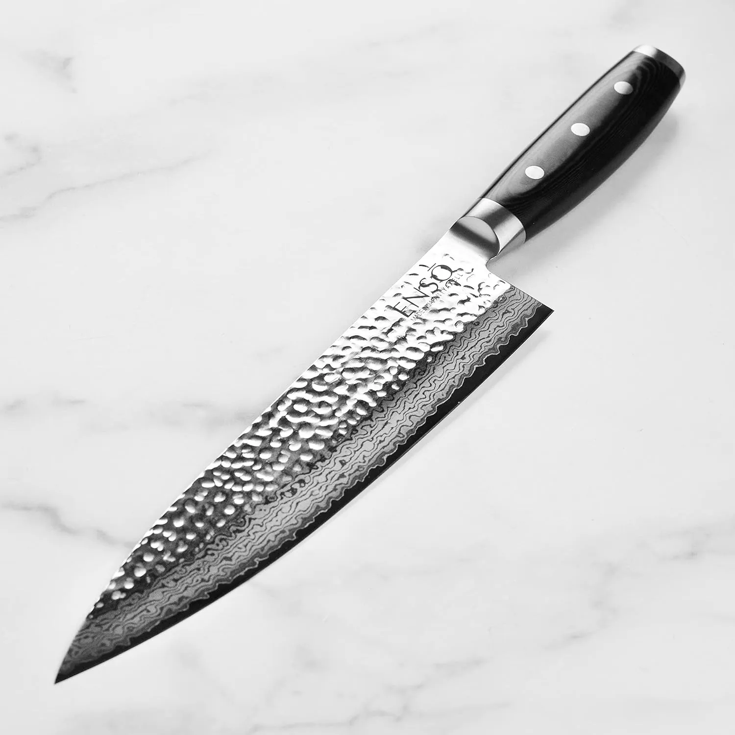 Enso Large Chef's Knife - Made in Japan - HD Series - VG10 Hammered Damascus Stainless Steel Gyuto - 9.5"