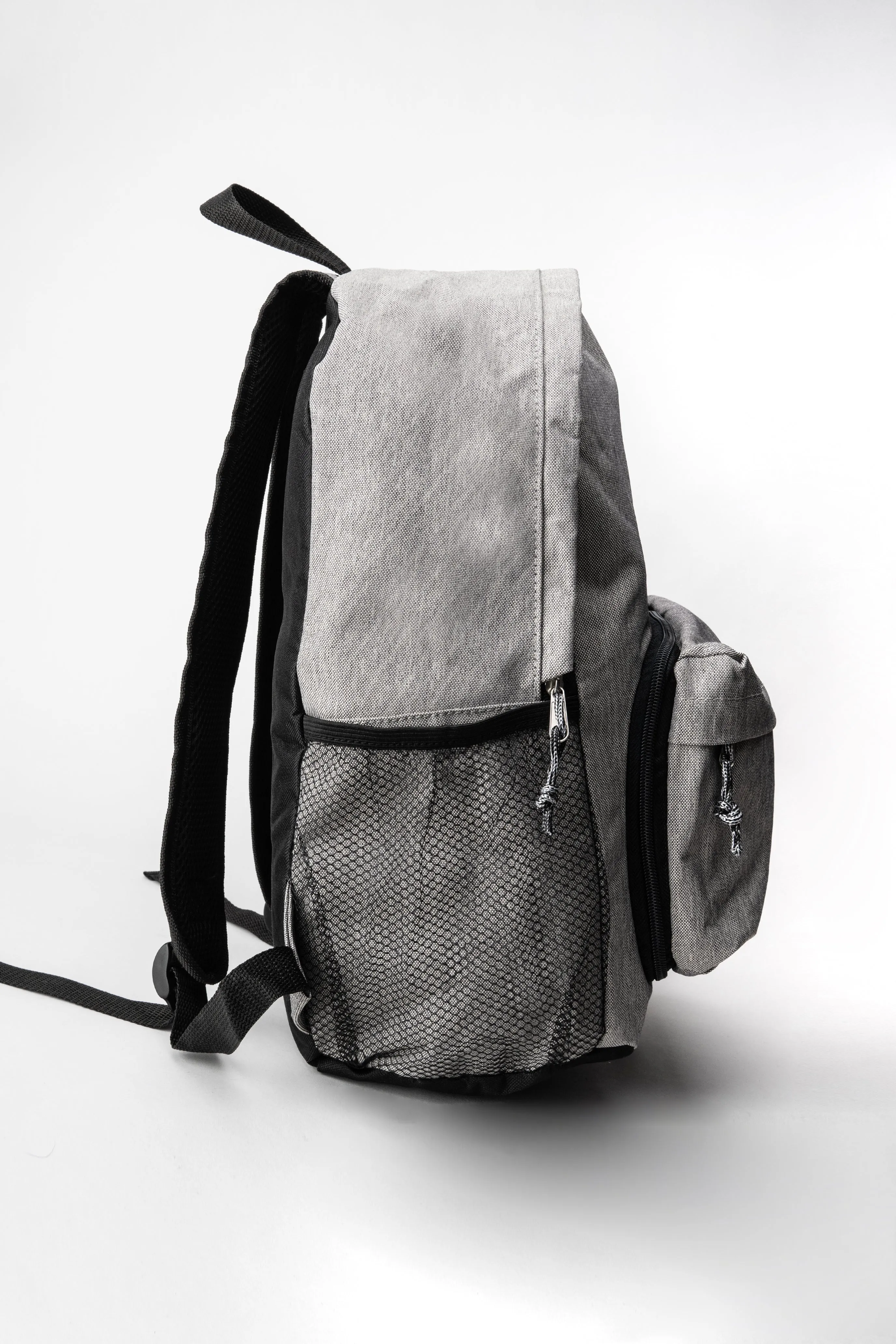 FIDE Originals 2 in 1 “Play chess” backpack