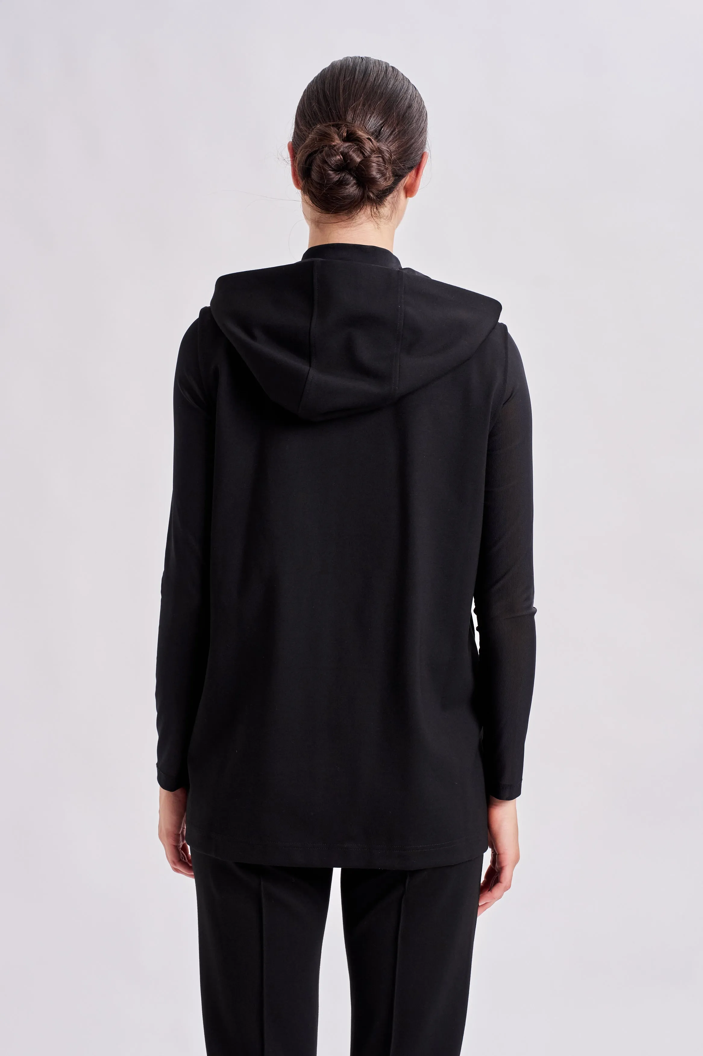 FOUNDATION VEST