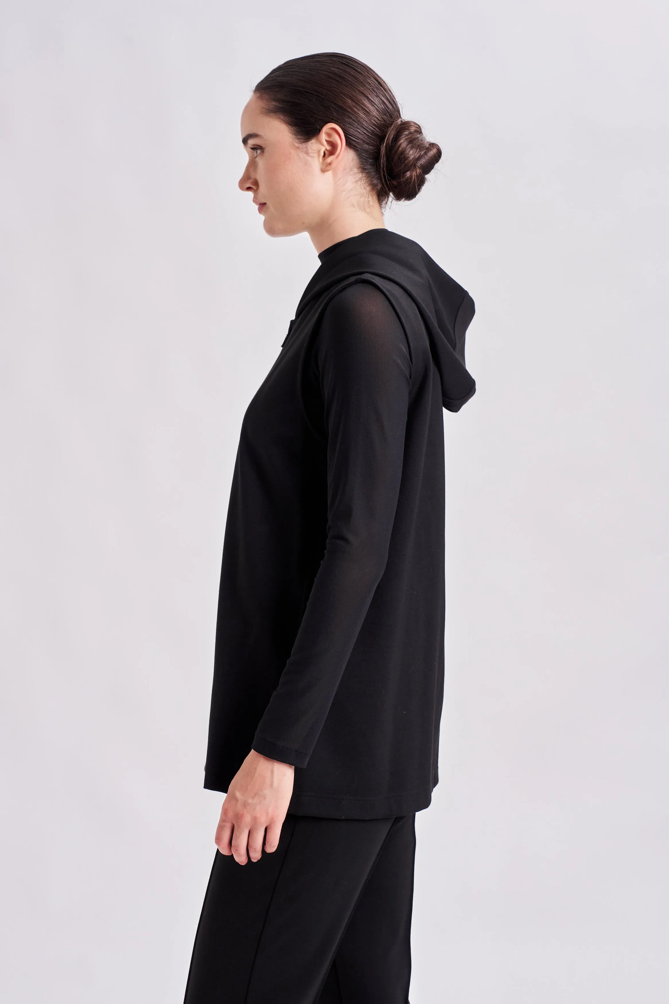 FOUNDATION VEST