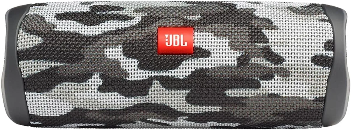 JBL Flip 5 (Black Camo)   Bundle with divvi! Protective Hardshell Case