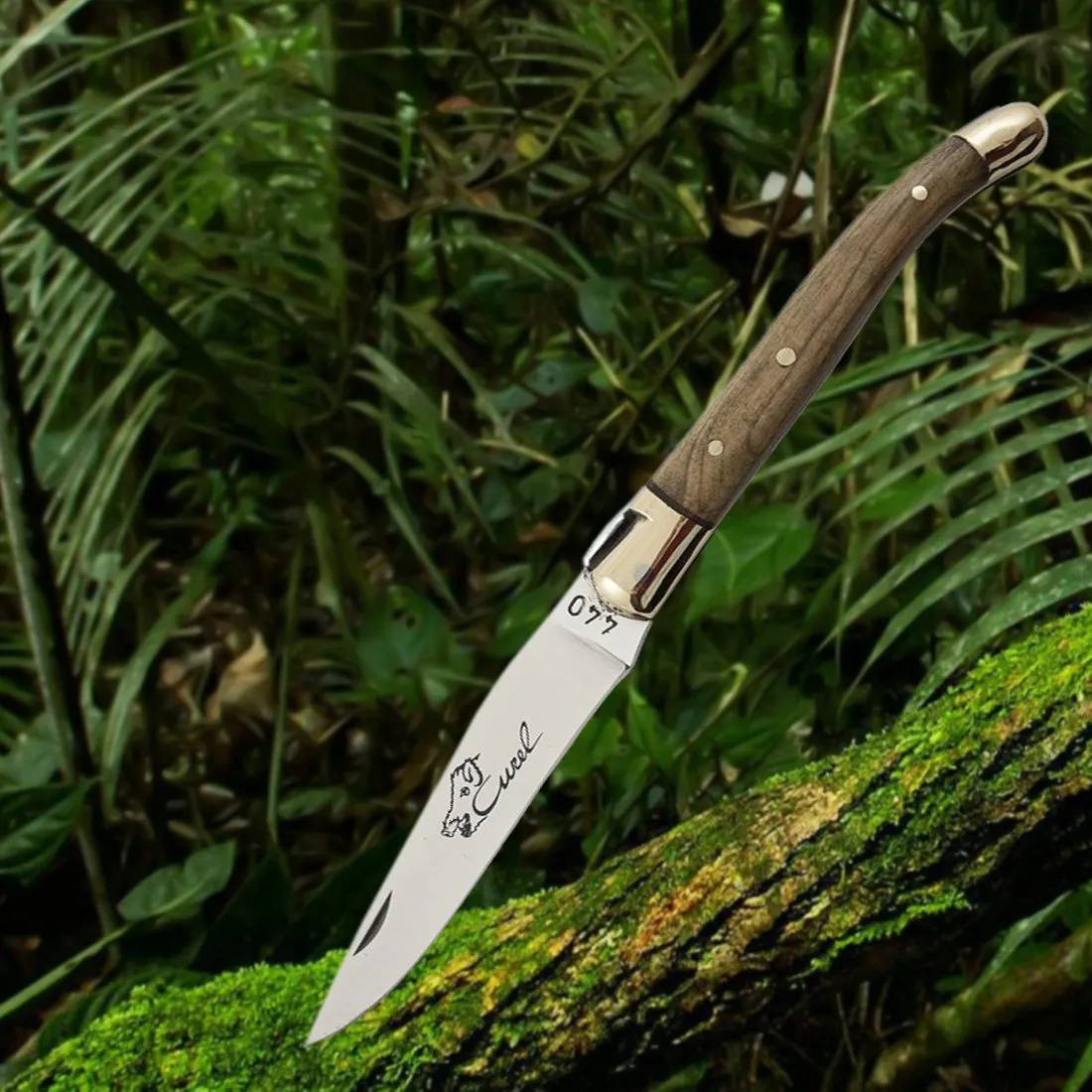 Laguiole 4-3/8" Folding Steak Knife - Olive Wood Handle