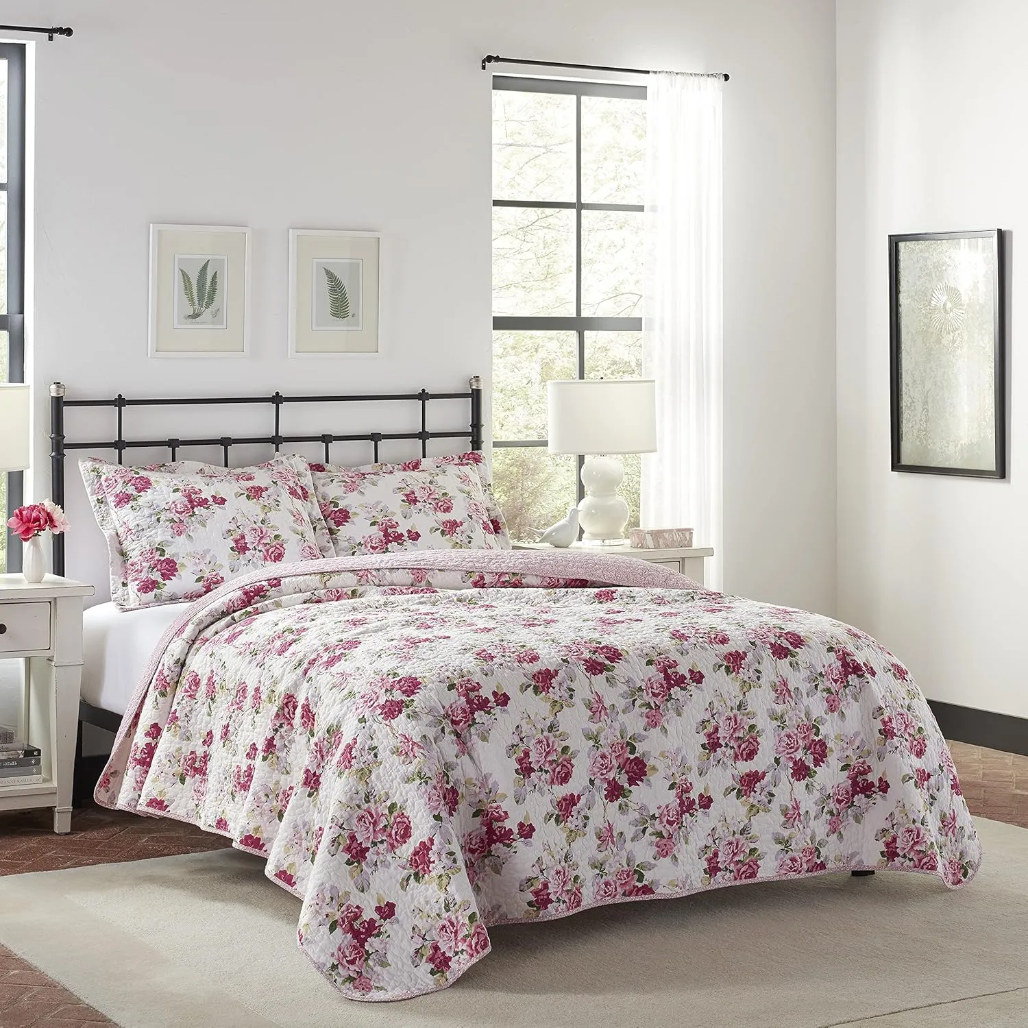 Laura Ashley - Twin Quilt Set, Reversible Cotton Bedding with Matching Sham, Lightweight Home Decor for All Seasons (Lidia Pink, Twin)
