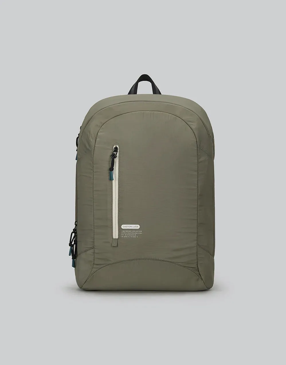 LIGHTWEIGHT BACKPACK