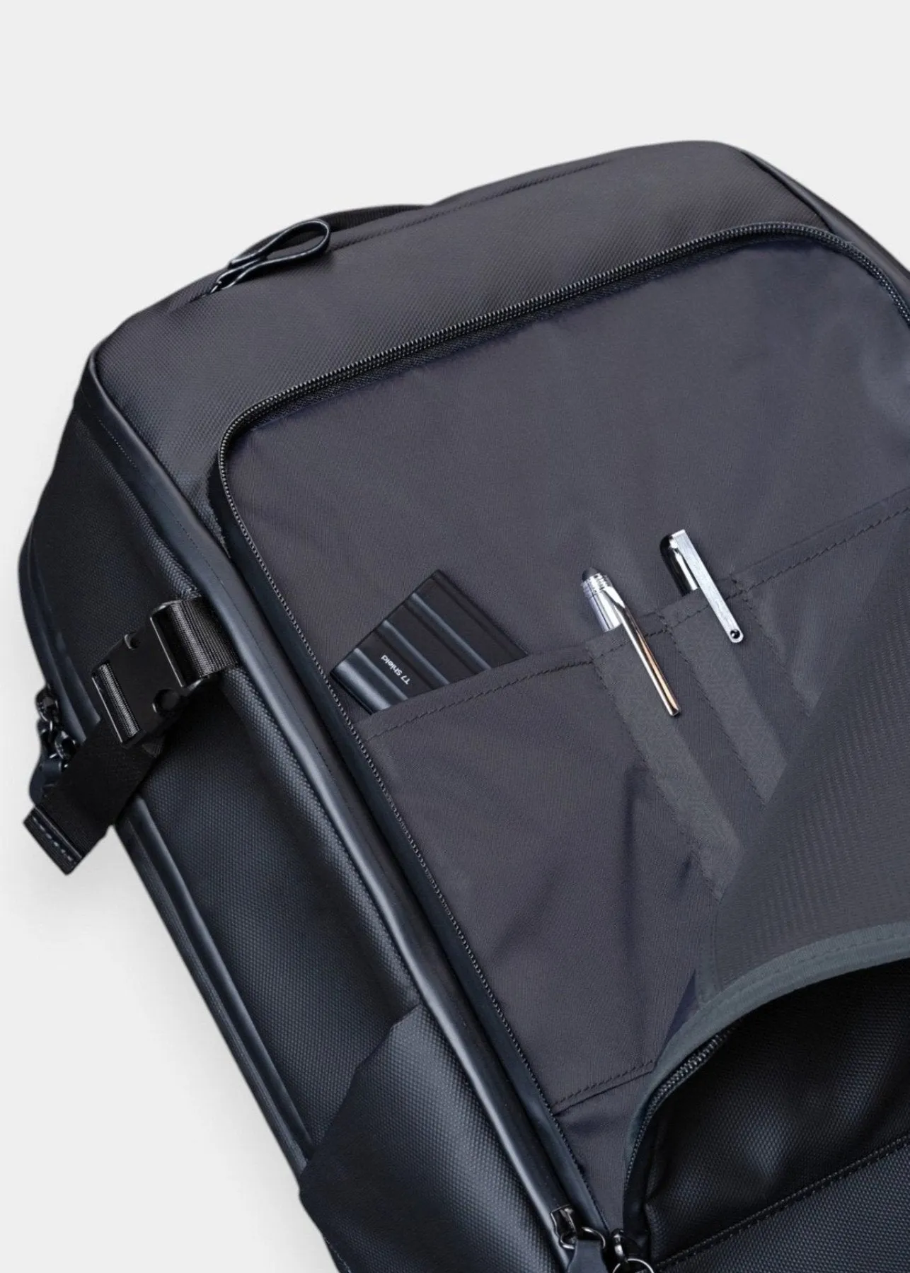 Minimalist Ultra Lightweight BackPack 20-30L