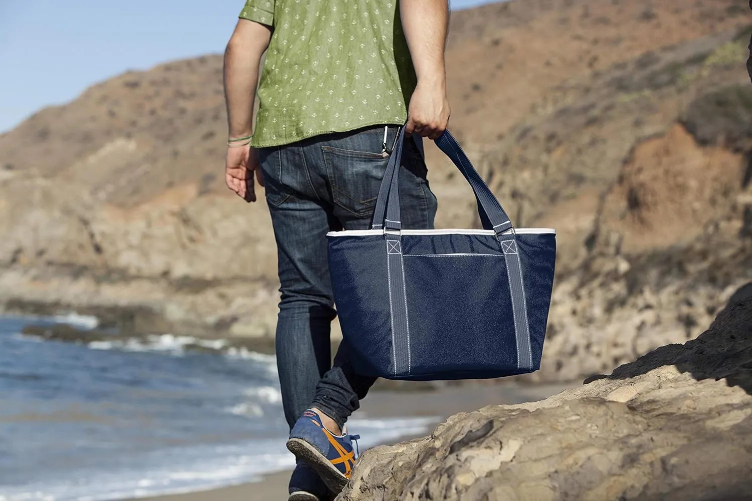 ONIVA - a Picnic Time Brand Topanga Tote Cooler Bag - Soft Cooler Bag - Picnic Cooler