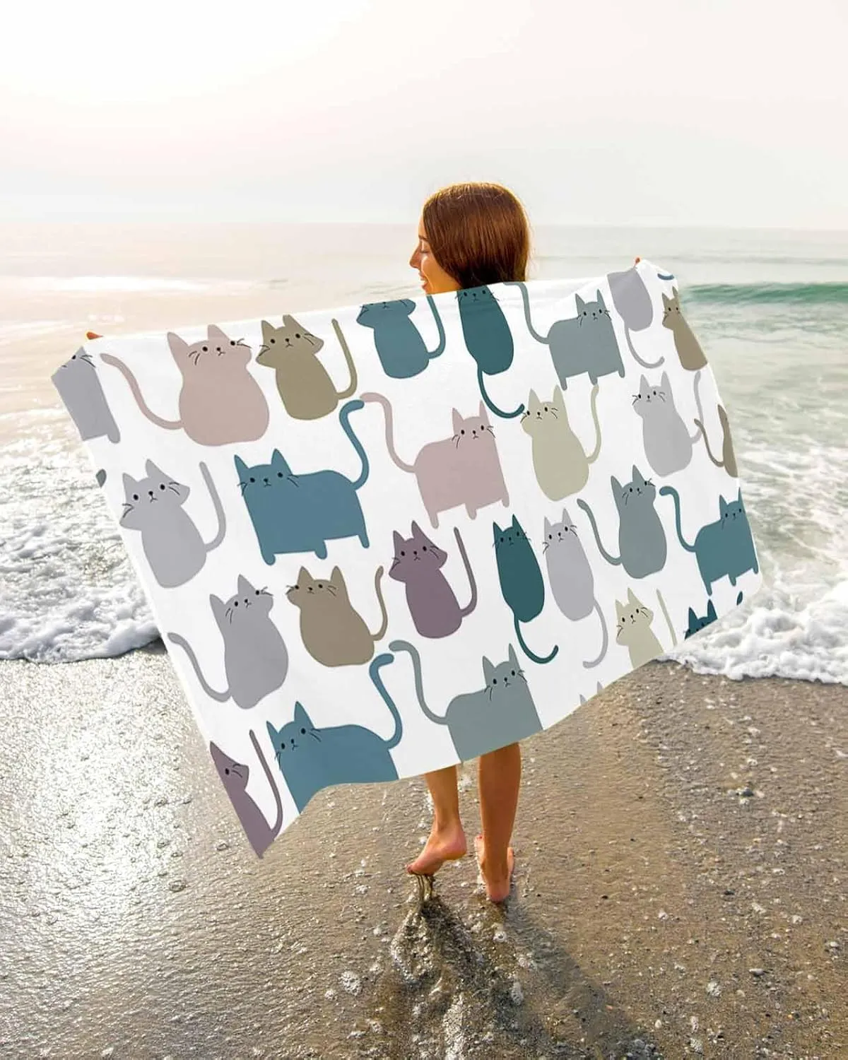 Quick-Drying Microfiber Beach Towel, Cartoon Lovely Cat Print Soft Absorbent Bath Shower Towels, Simple Lightweight Portable Towel/Blanket for Travel/Swimming Pool/Camping/Yoga/Gym，35x70 Inch