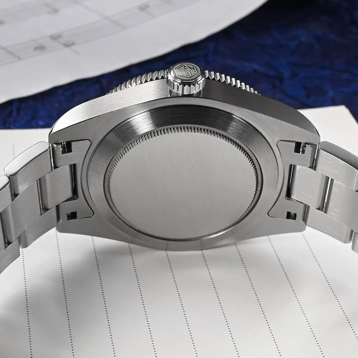 San Martin Watches for Men - NH35 Movement Automatic Dive Watch SN008GC 40mm Mens Watch 20Bar Waterproof Sapphire Crystal Luminous Mechanical Wristwatch