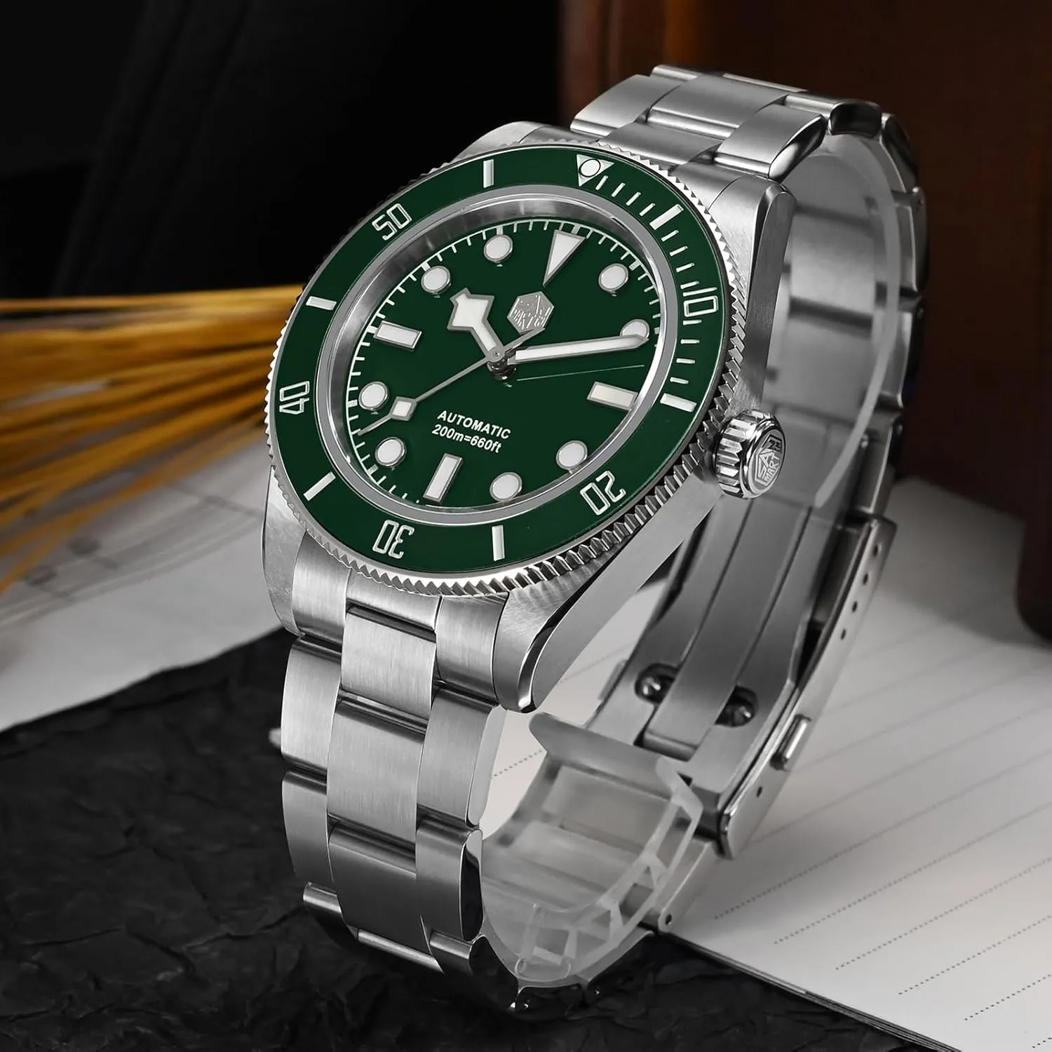 San Martin Watches for Men - NH35 Movement Automatic Dive Watch SN008GC 40mm Mens Watch 20Bar Waterproof Sapphire Crystal Luminous Mechanical Wristwatch