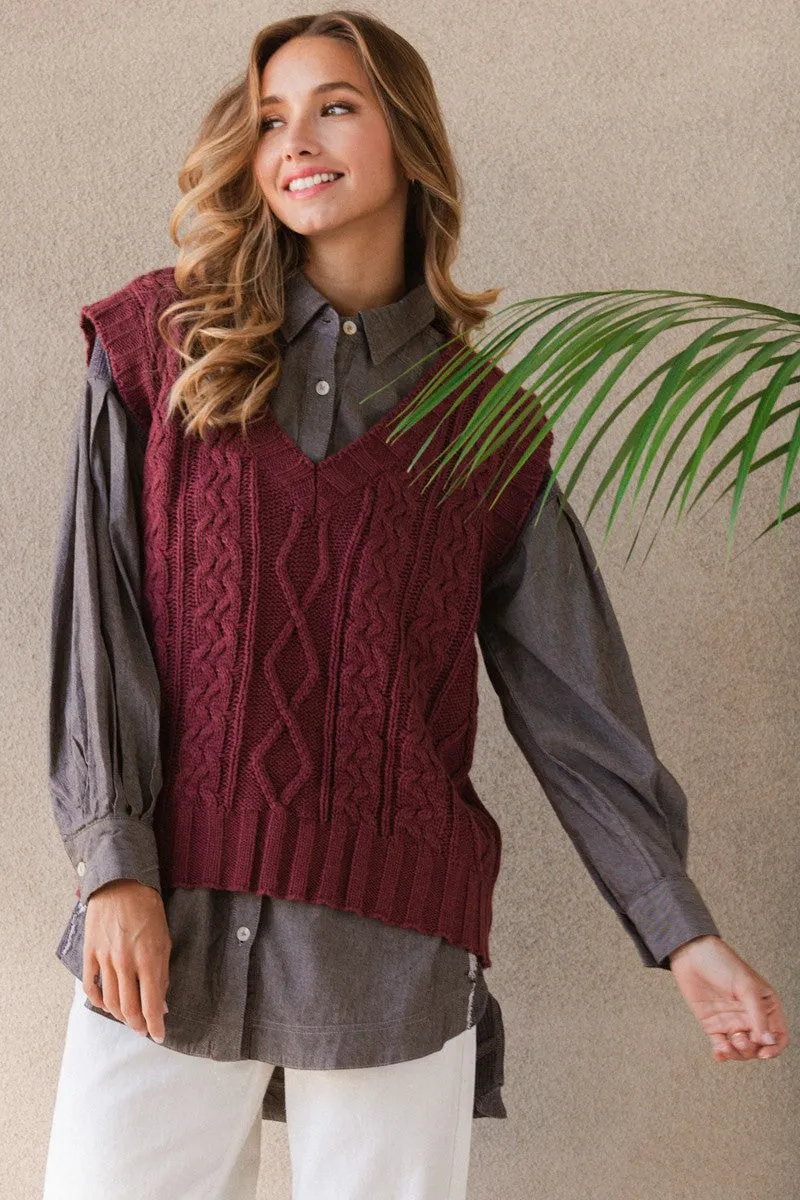 Solid Cable V-neck Sweater Vest