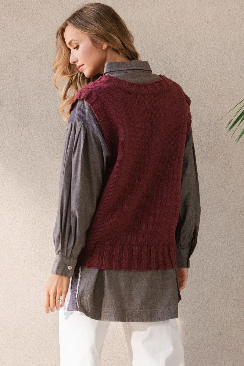 Solid Cable V-neck Sweater Vest