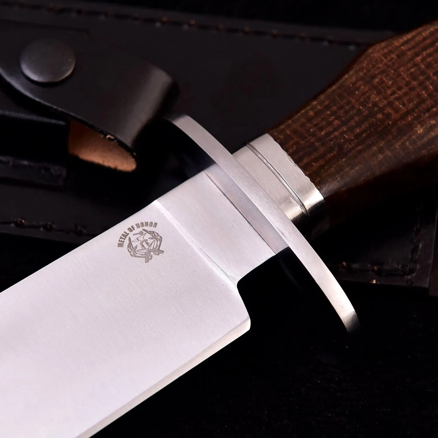 Survival Hunting Knife with Sheath, Handmade 15-inch Full Tang D2 Fixed Blade Tactical Bowie Knife for Camping, Outdoor, Bushcraft, Father's Day Gifts with Solid Engineered Wood Handle (Brown)