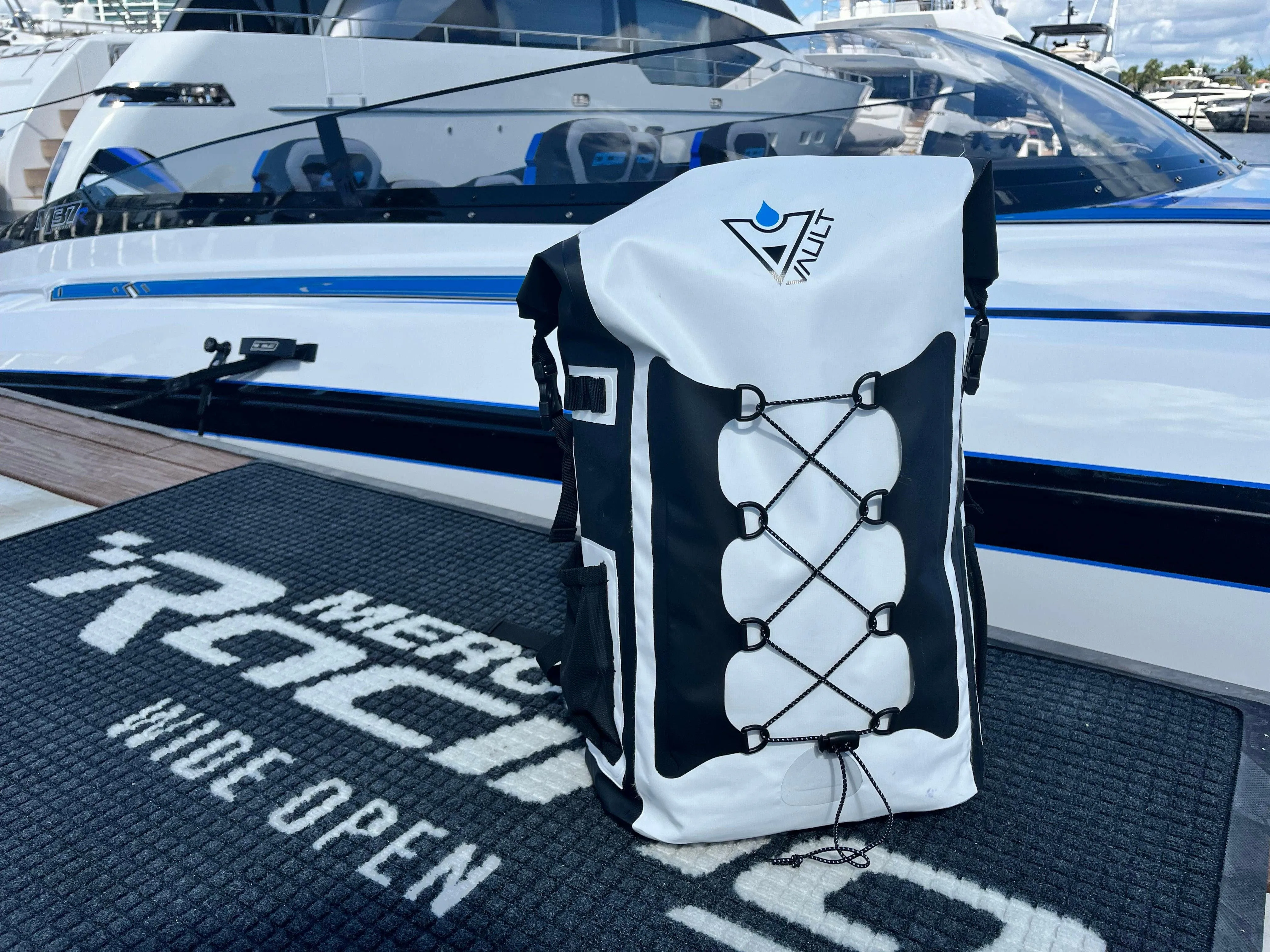 Triton Dry Bag Backpack (Arctic White)