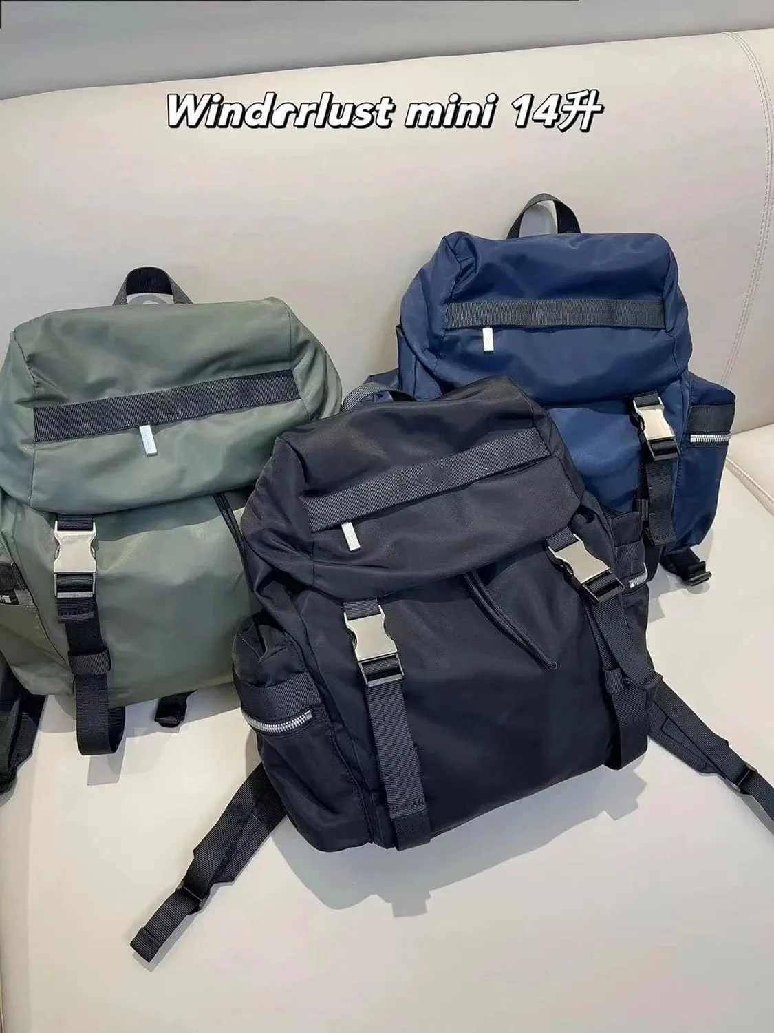 Unisex backpack, ultra-light travel backpack made of parachute nylon material (Silver droplet color)